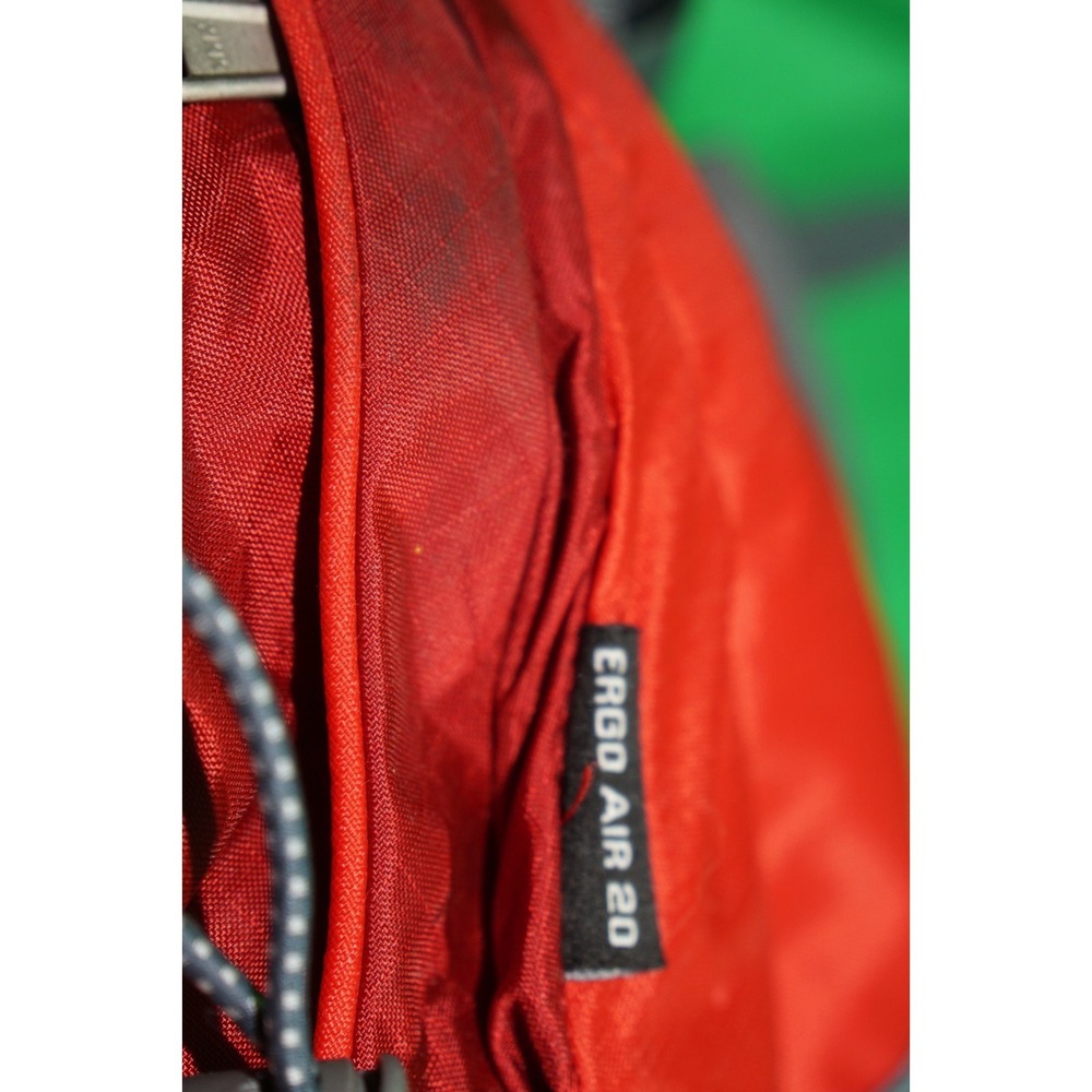 Deuter Ergo Air 20 Kids Hiking Backpack Red - Picture 6 of 7